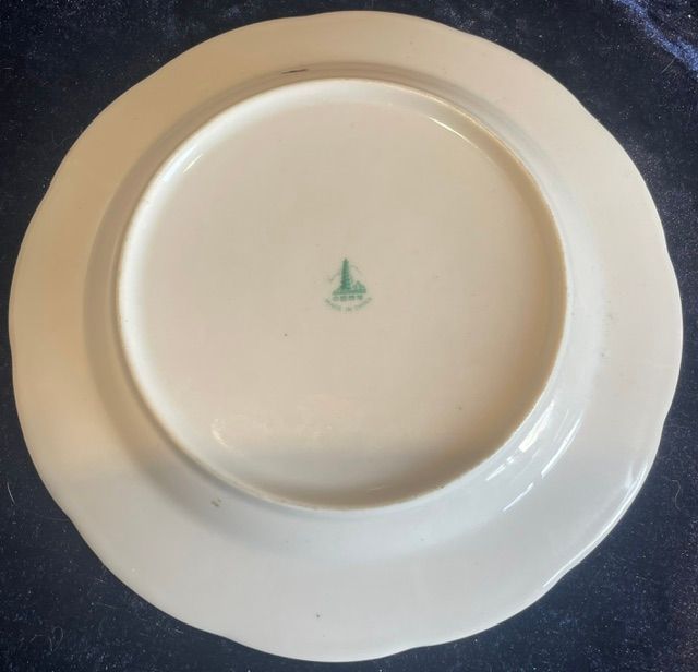 ‘Thug Flipping The Bird’ Side Plate